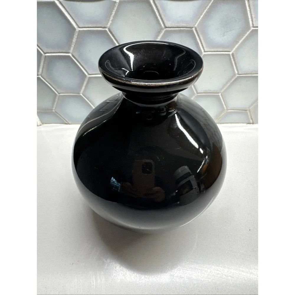 Haegar Vase Vintage 90s Solid Black Gloss Glaze Original Sticker Halloween Decor